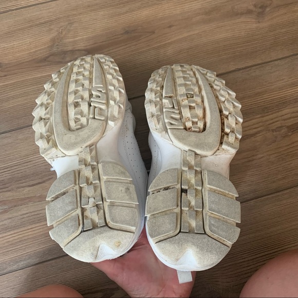 Fila Disruptor II Premium Women's Sneaker - Picture 5 of 6